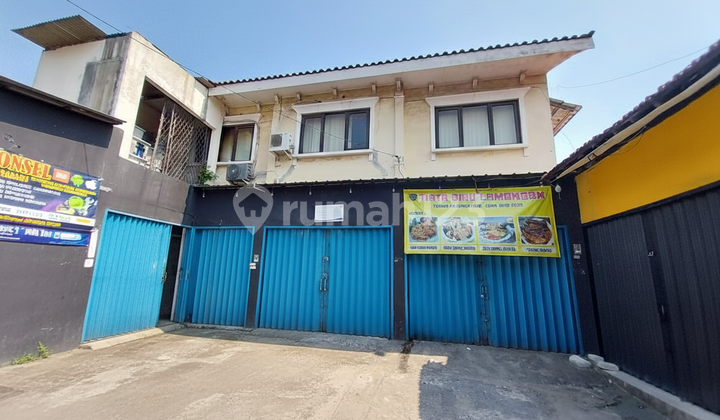 Roadside Shop House on Jl. Centext Ciracas. 2