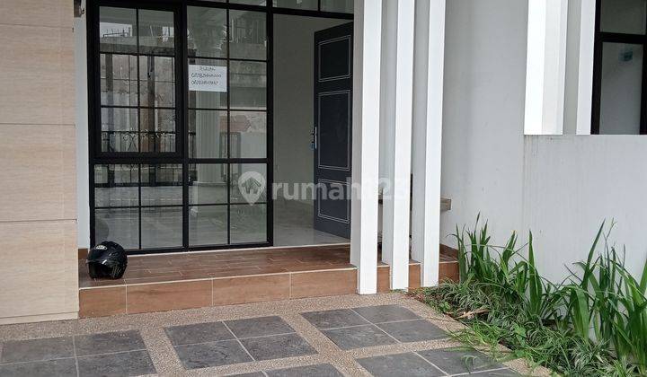 Rumah Baru minimalis pusat kota lokasi Turangga Bandung 2