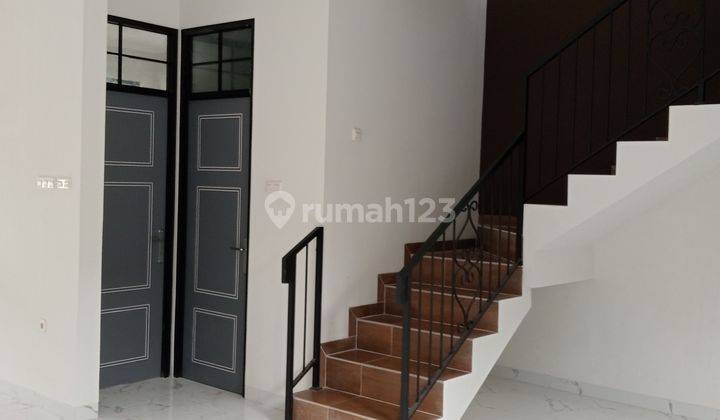 Rumah Baru minimalis pusat kota lokasi Turangga Bandung 2