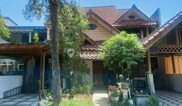 Rumah Bagus Semi Furnished SHM di Komplek Bougenville Antapani, Bandung 1