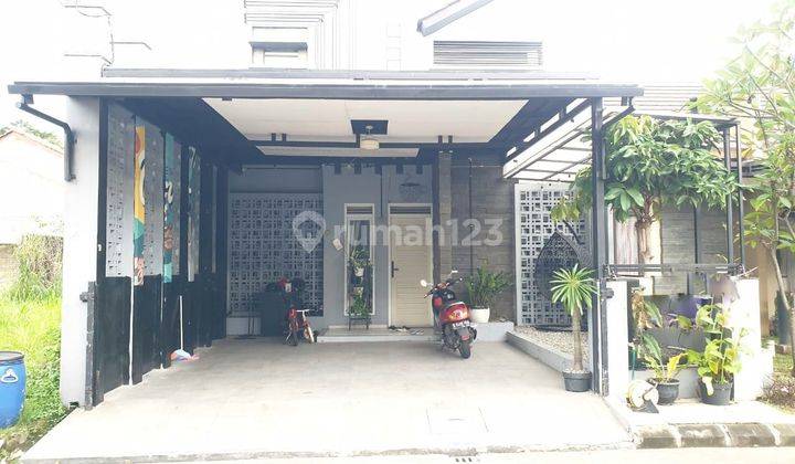 Rumah Bagus Semi Furnished SHM di Grand Sharon Bandung, Bandung