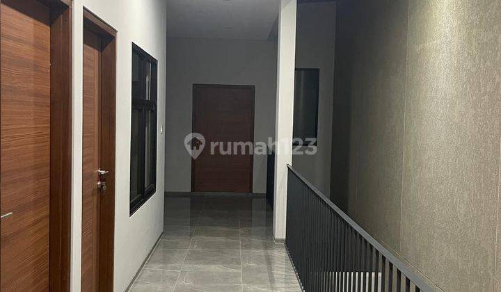 Rumah 2 Lantai Baru Unfurnished SHM di Situ Sari Bandung, Bandung