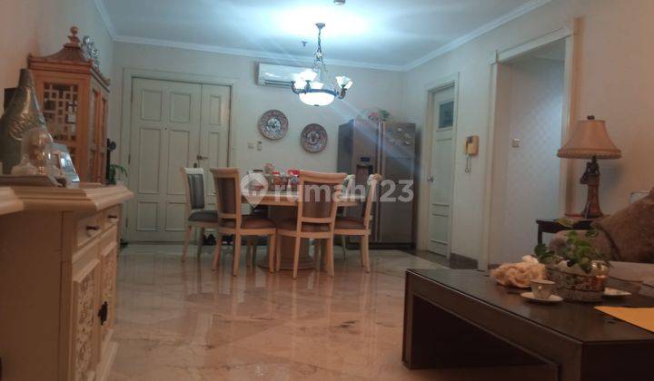 Apartment Kedoya Elok, Kebon Jeruk 3 BR Jual Cepat 2