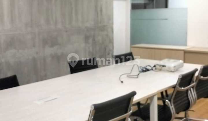 Office Building in Menteng Near the Central MUI Office Building in Menteng Near the Central MUI