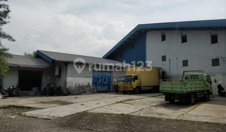 Commercial Land With Warehouse For Sale On Semarang Main Road Commercial Land With Warehouse For Sale On Semarang Main Road