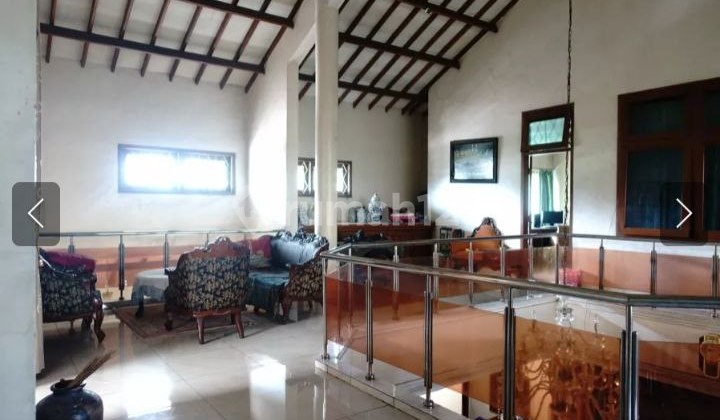 Rumah Lama Terawat di Sayap Riau Bandung Kota