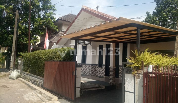 Dijual Rumah Terawat Siap Huni Lokasi Strategis di Turangga Bdg