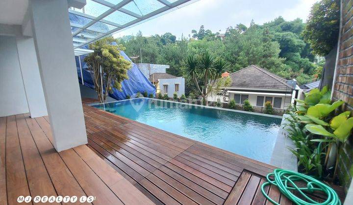 Rumah Villa Mewah Kolam Renang Dago Resort Dago Pakar Cigadung  2