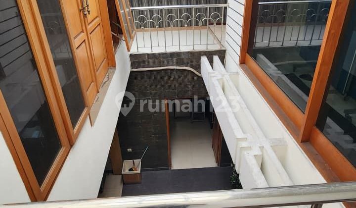 Affordable House in Sayap Riau Dago Bandung Suitable for Business 2