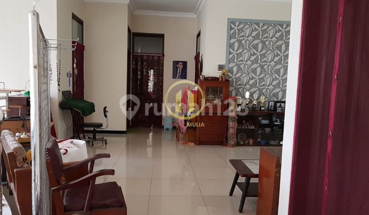 Beautiful Ready-to-Occupy House in Setrasari Kulon, Near Pasteur Toll Road, Bandung