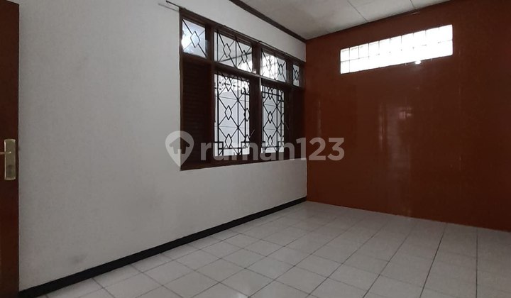 Rumah Bagus di Buah Batu Sayap Bkr Pasir Salam Bandung Kota 2