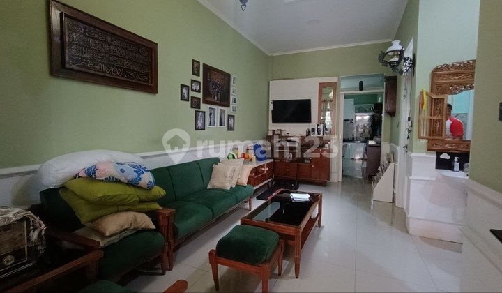 Nice Ready-to-Occupy House in Setra Dago Antapani Bandung 2