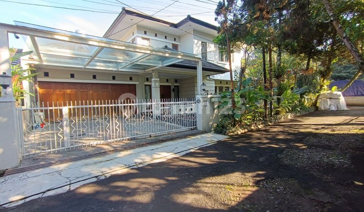 Rumah Bagus Mewah di Dago Asri Dekat Unpad Dipatiukur Itb Bandung