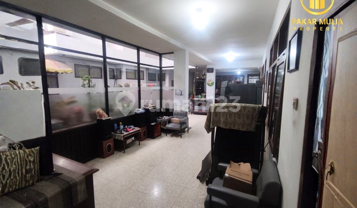 Rumah Lama Terawat di Sayap Riau Bagus untuk Kantor atau Hunian