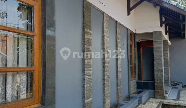 Rumah Bagus Komplek Dosen Unpad Cigadung Dago Itb Bandung 2