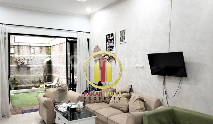 Beautiful 2-Story House in Setra Dago Puri Dago Antapani Bandung 2