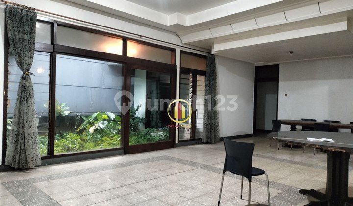 Rumah Lama Terawat di Turangga Dkt Gitar Karawitan Bandung