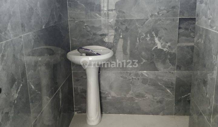 Rumah Baru 2 Lantai di Villa Melati Mas 70jt th 8