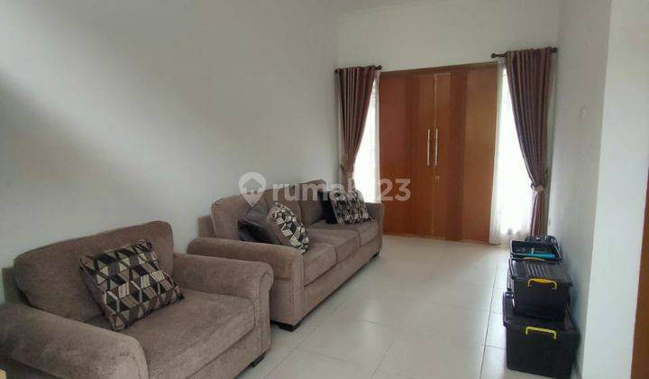 Rumah Luas Fullfurnished di Villa Melati Mas Bsd 12
