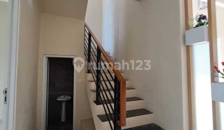 2 Lantai Siap Huni Bagus Dan Luas di Villa Melati Mas Bsd 6