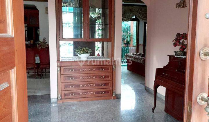Sewa Rumah Hook Besar Ada Kolam Renang di Giriloka Bsd 14