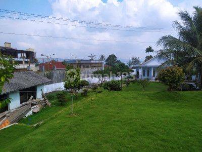 Rumah Luas Cocok untuk Villa di Sukaraja, Sukabumi 2