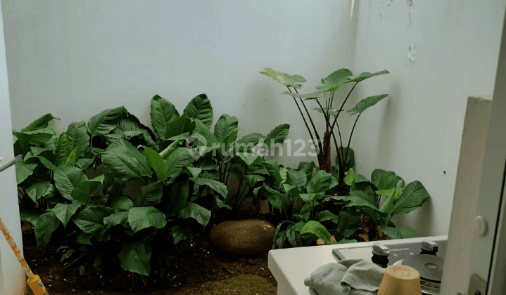 Rumah  Luas 2 Lantai Pinggir Jalan di Maros, Sulawesi Selatan 8