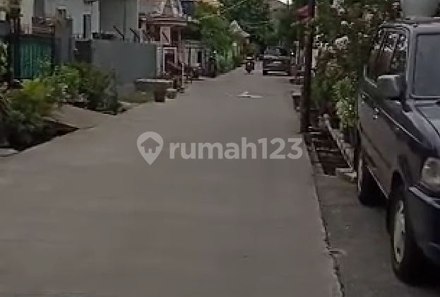 Rumah Luas 2 Lantai dan Strategis di Klender Baru, Jakarta Timur 2