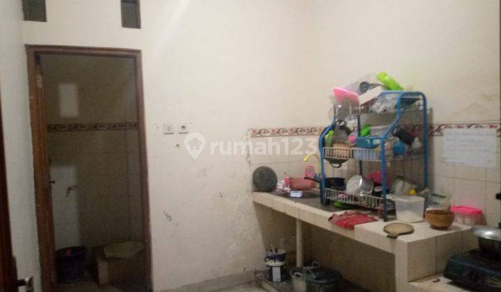 Dijual Cepat Kost Putri 2 Lantai Mepet Kampus Umy Jogja 8