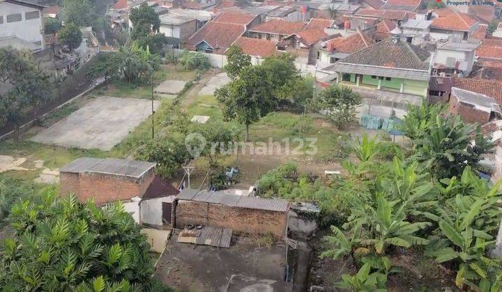 Tanah Mainroad di Cicadas, Bandung 3.900 m² 1