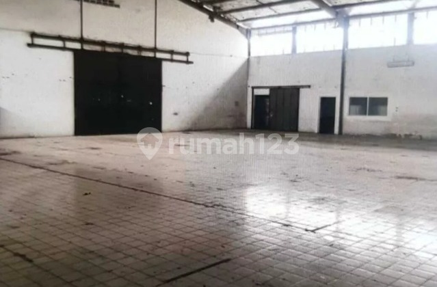 TERMURAH ! Gudang Besar Siap Pakai di Cibolerang - 3.170 m², Listrik Besar, Harga Menarik TERMURAH ! Gudang Besar Siap Pakai di Cibolerang - 3.170 m², Listrik Besar, Harga Menarik