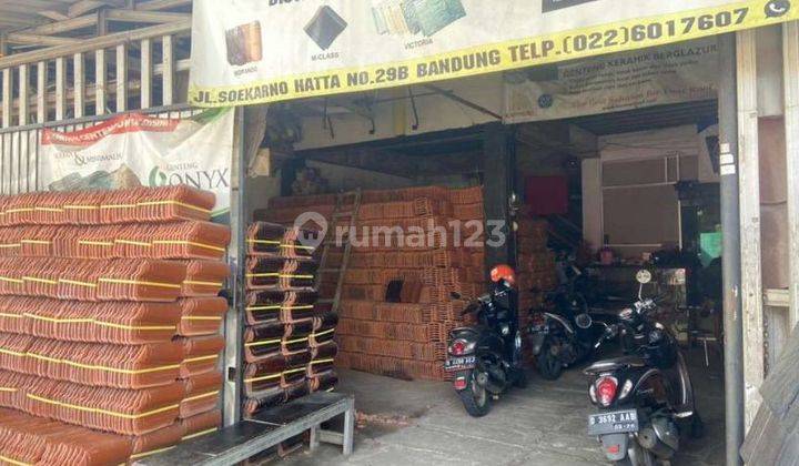 Ruko di Soekarnohatta, Bandung 70 m Butuh Renovasi SHM 2