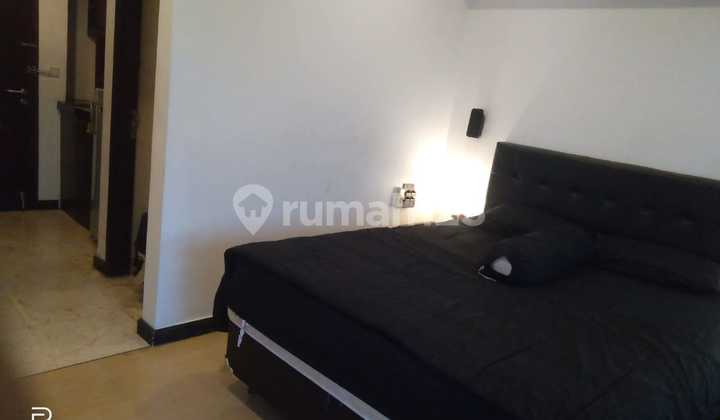 1 BR Apartment, Fully Furnished Ready to Occupy at Braga City Walk, Bandung 1 BR Apartment, Fully Furnished Ready to Occupy at Braga City Walk, Bandung
