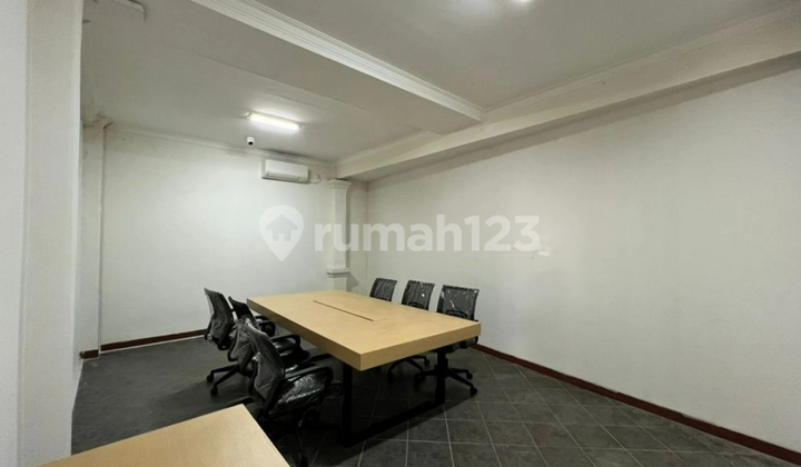 Mainroad Soetta Commercial Building – The Right Investment for Your Business!