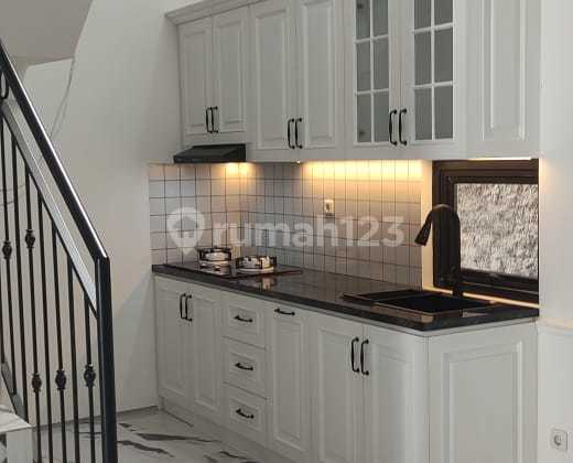 TERMURAH! Rumah Baru 2 Lantai + Rooftop Modern di Sayap BKR Bandung