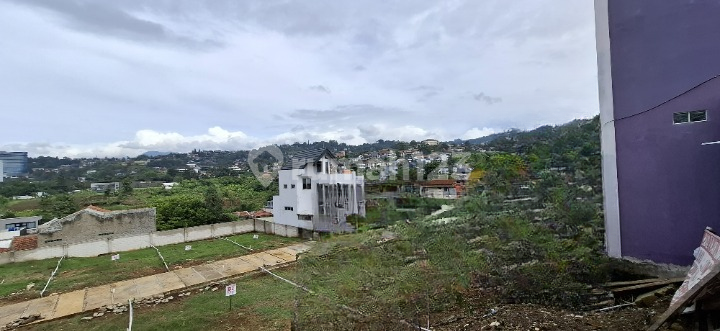 SHM House in Ligar Melati, Cigadung, Bandung 2