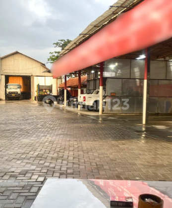 3-Story House, Spacious & Strategic Location in Megaraya Complex, Pasteur – Suitable for Living & Business 2