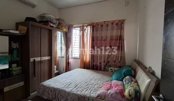CHEAPEST! Large Move-In Ready House in Taman Kopo Indah 3 - 286 m² - Negotiable Price! 2