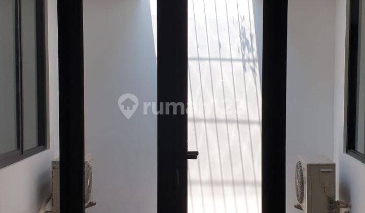 Rumah di Perum. Kedoya Baru 1 Lantai  Sudah Renovasi & Rapi Siap Huni 2