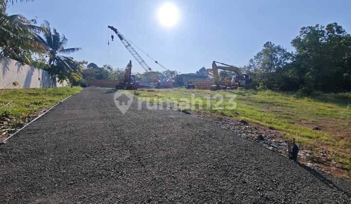 Dijual Tanah Sudah Sertifikat Hak Milik. Total Luas Tanah 27,641m2, Terbagi Beberapa Bidang Tanah Dengan Masing-masing Luas. Lokasi Tanah Strategis Ada Ditengah Antara Pik 2 Dan Bandara Dari Akses Non Tol Soekarno Hatta Hanya ± 30 Menit.  2