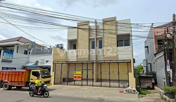 2 New Attached Shophouses in Bojong Indah, Rawa Buaya, Cengkareng, West Jakarta