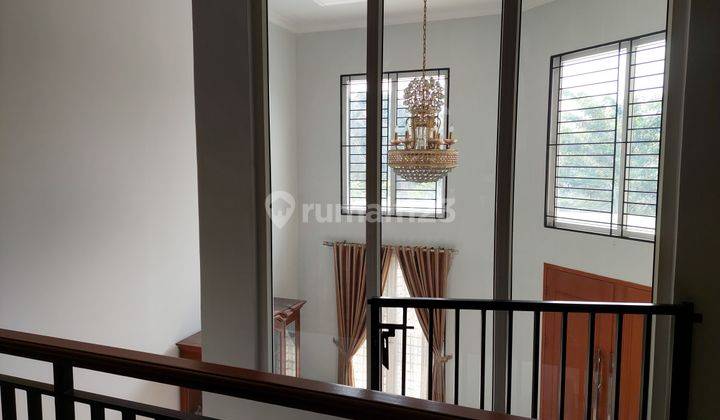 Rumah 3 Lantai Bagus di Green Ville, Jakarta Barat 2