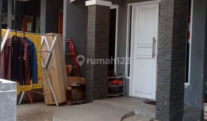 Dijual Rumah di Graha raya Semi Furnished 1