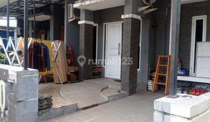 Dijual Rumah di Graha raya Semi Furnished 2