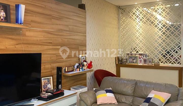 Rumah Grisenda 3 Lantai Bagus Furnished PIK Jakarta Utara 1