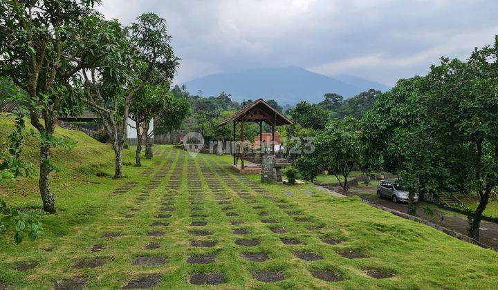 Villa Bagus Dan Luas View Gunung Salak Cihideung Bogor 2