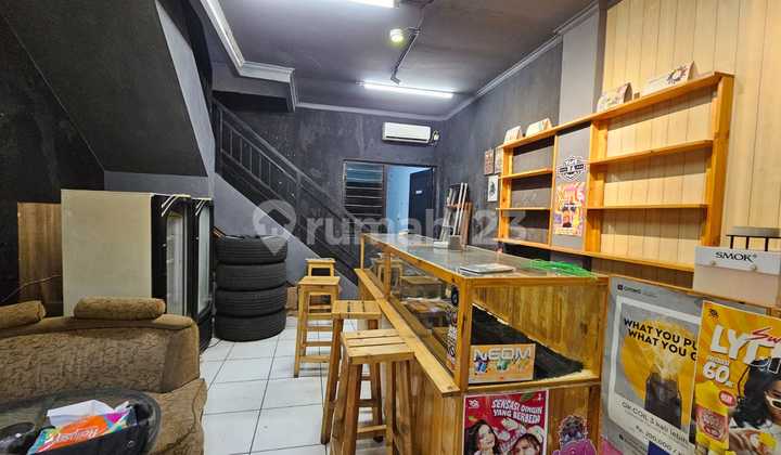Two-Story 106m² Shophouse with SHM in Villa Bogor Indah, Prime Location 2