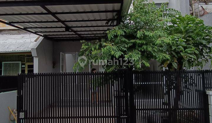 Rumah Citra Garden 3 Baru Renovasi Lokasi Bagus Kalideres  1