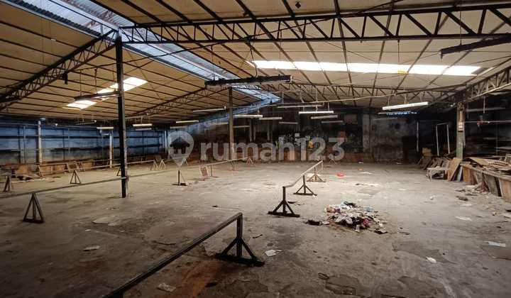 Tanah Bangunan Bagus utk Usaha Lokasi Strategis Krendang Tambora Tanah Bangunan Bagus utk Usaha Lokasi Strategis Krendang Tambora