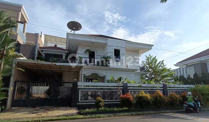 Duta Garden Hook House Clean Environment Near Soetta Airport Tangerang 2